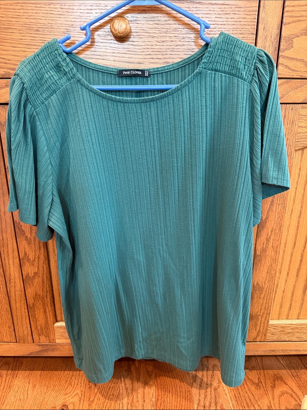 Pink Clover Teal Ribbed Short Sleeve Top